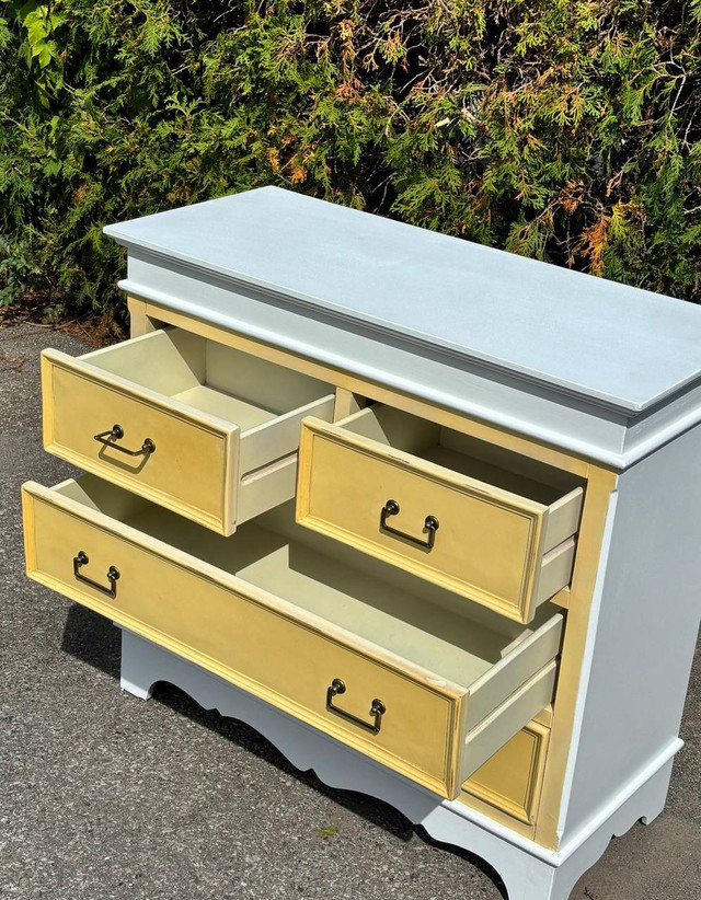 Vintage Yellow & White 3 Drawer Dresser - photo 4