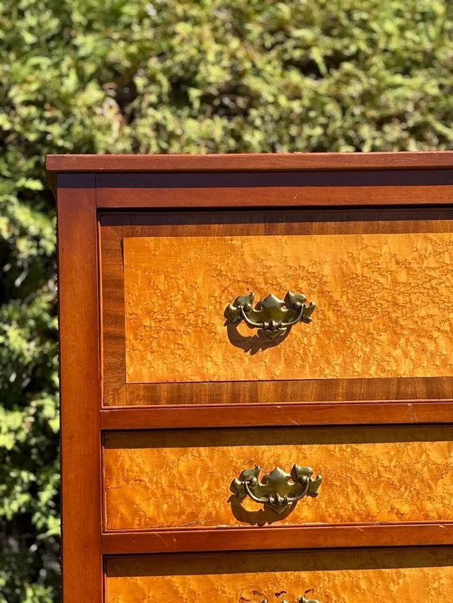 Antiqueww Solid wood 4-Drawer Dresser image indicator(3)