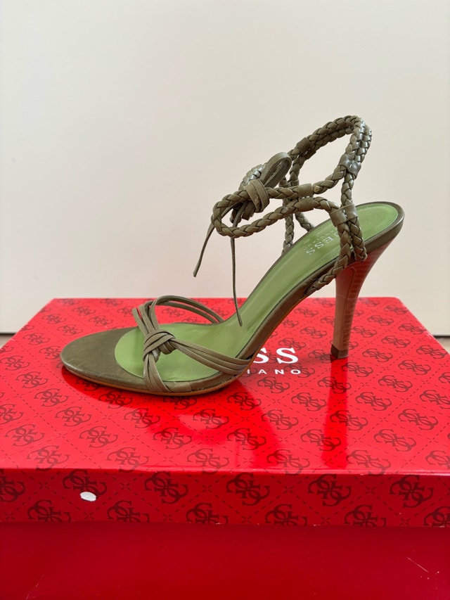 BNWT Green Guess High Heel Sandal - Size 6