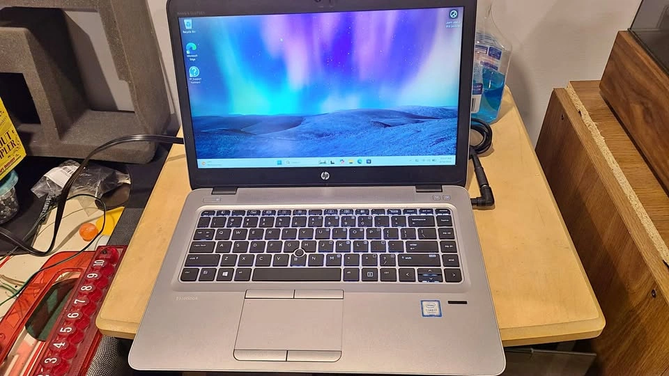 HP EliteBook 840 G4 Core i7 7th Gen Laptop - 8GB RAM, 500GB HDD,