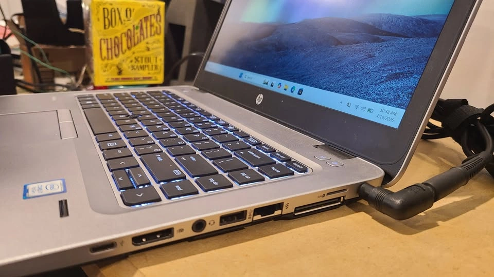 HP EliteBook 840 G4 Core i7 7th Gen Laptop - 8GB RAM, 500GB HDD, - photo 2