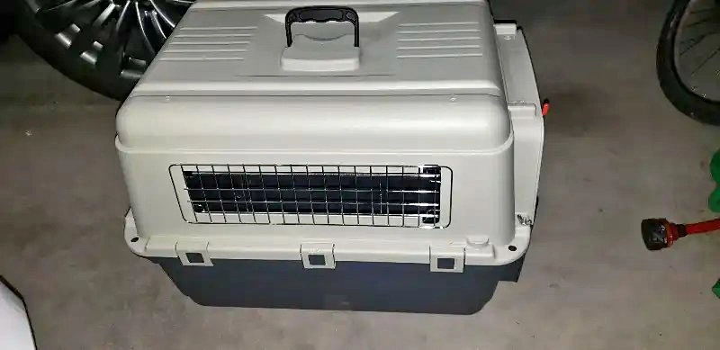 Dog Carrier Kennel - 26inch long