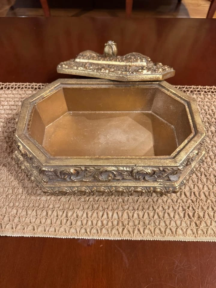 Ornate Gold Decorative Jewelry/Trinket Box - photo 3