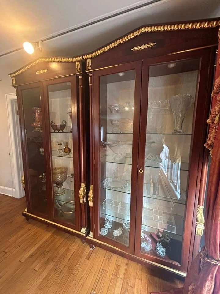 2 Colombo Italian Curio Display Cabinets - photo 3