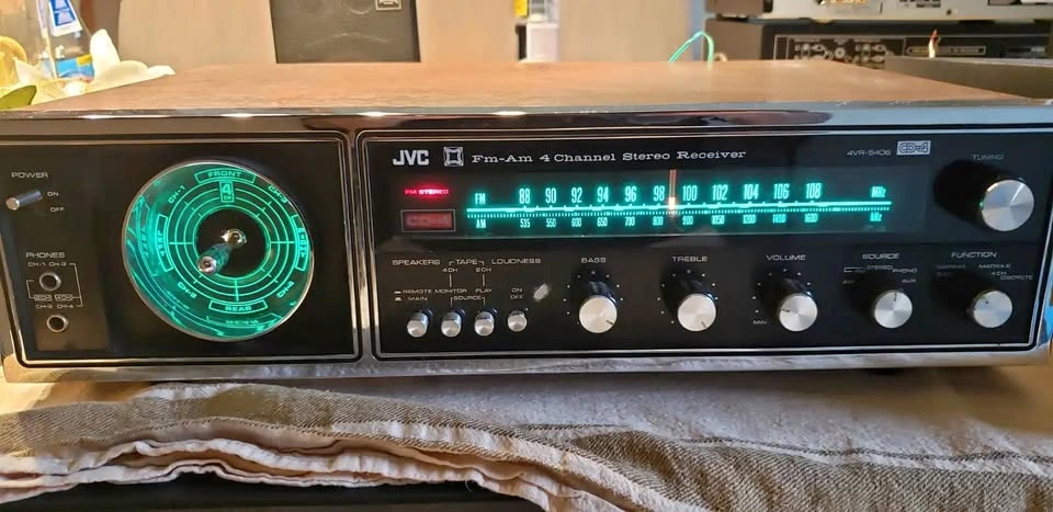 Vintage JVC 4-Channel Stereo Receiver 4VR-5406