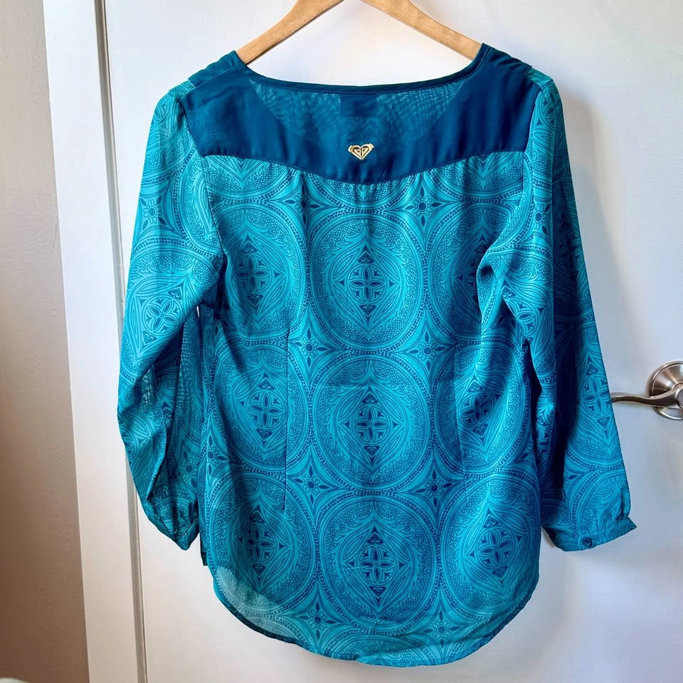 Summer Beach Cover Ups S/M EUC - photo 3
