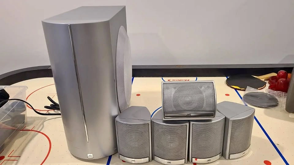 JVC Powered Subwoofer SX-W65000S + 5 Satellite Speakers