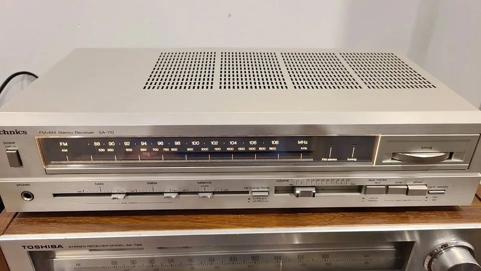 Technics Stereo Receiver SA-110