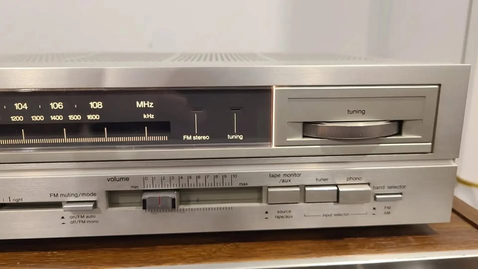 Technics Stereo Receiver SA-110 - photo 4