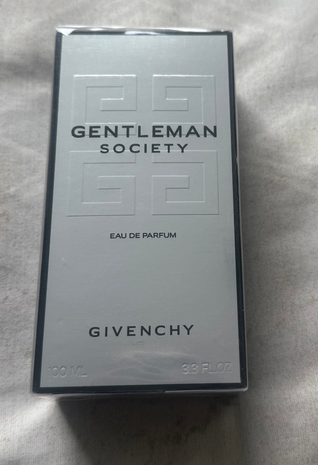 Givenchy Gentleman Society Eau de Parfum 100ml