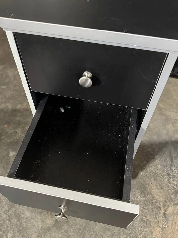 Nail Technician Table / Manicure Desk - photo 3