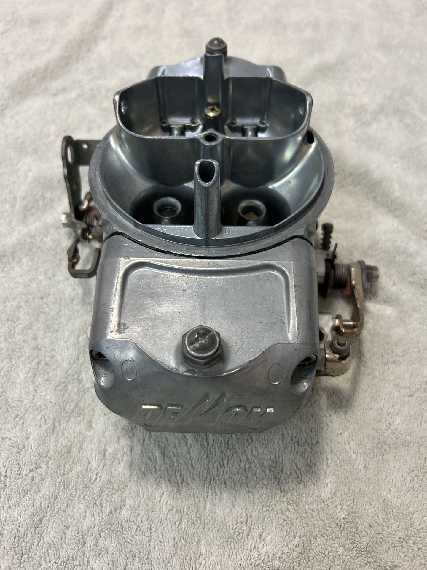 Demon 850 CFM DP Carb