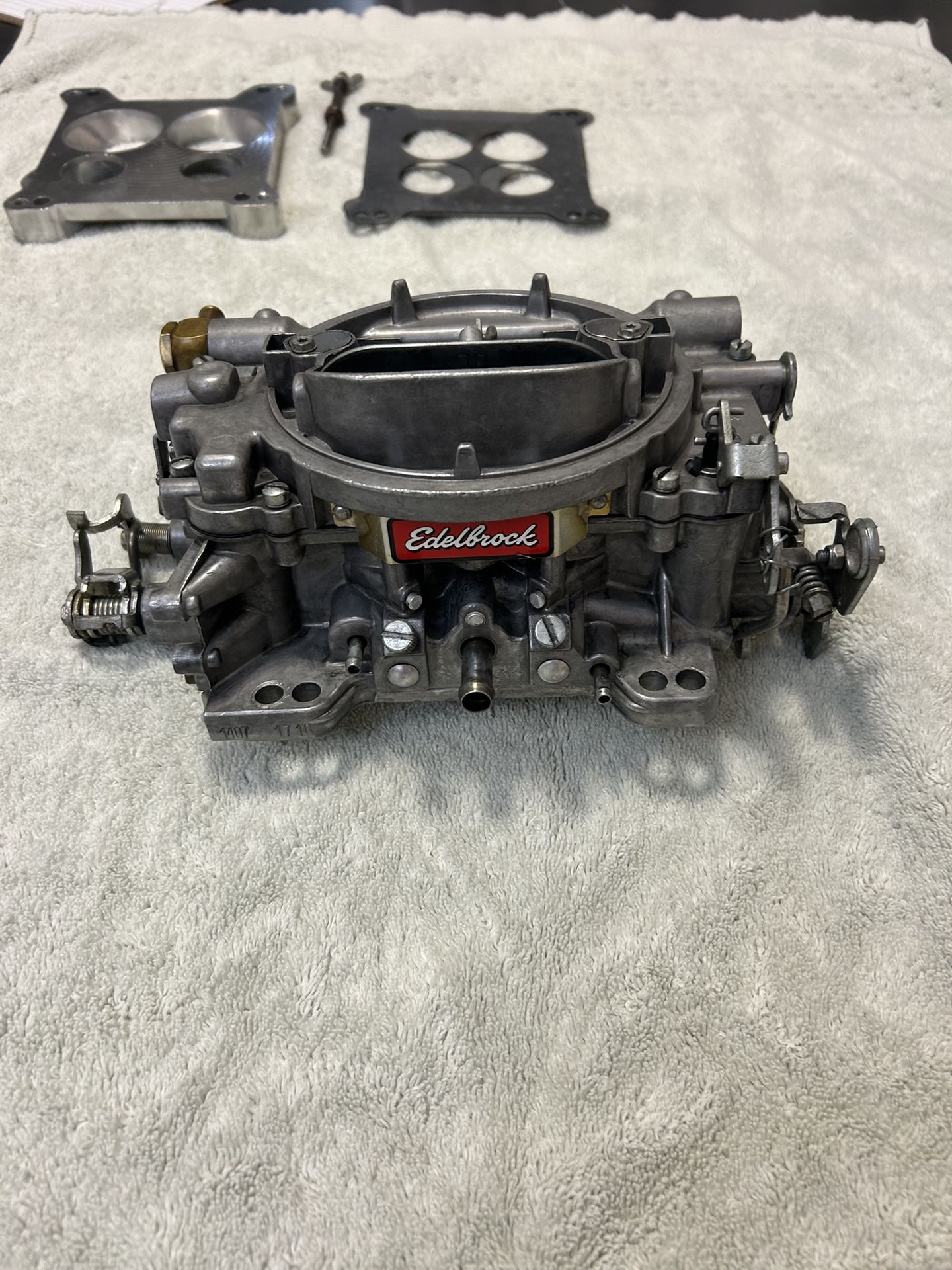 Edelbrock 1407 750 CFM Carb