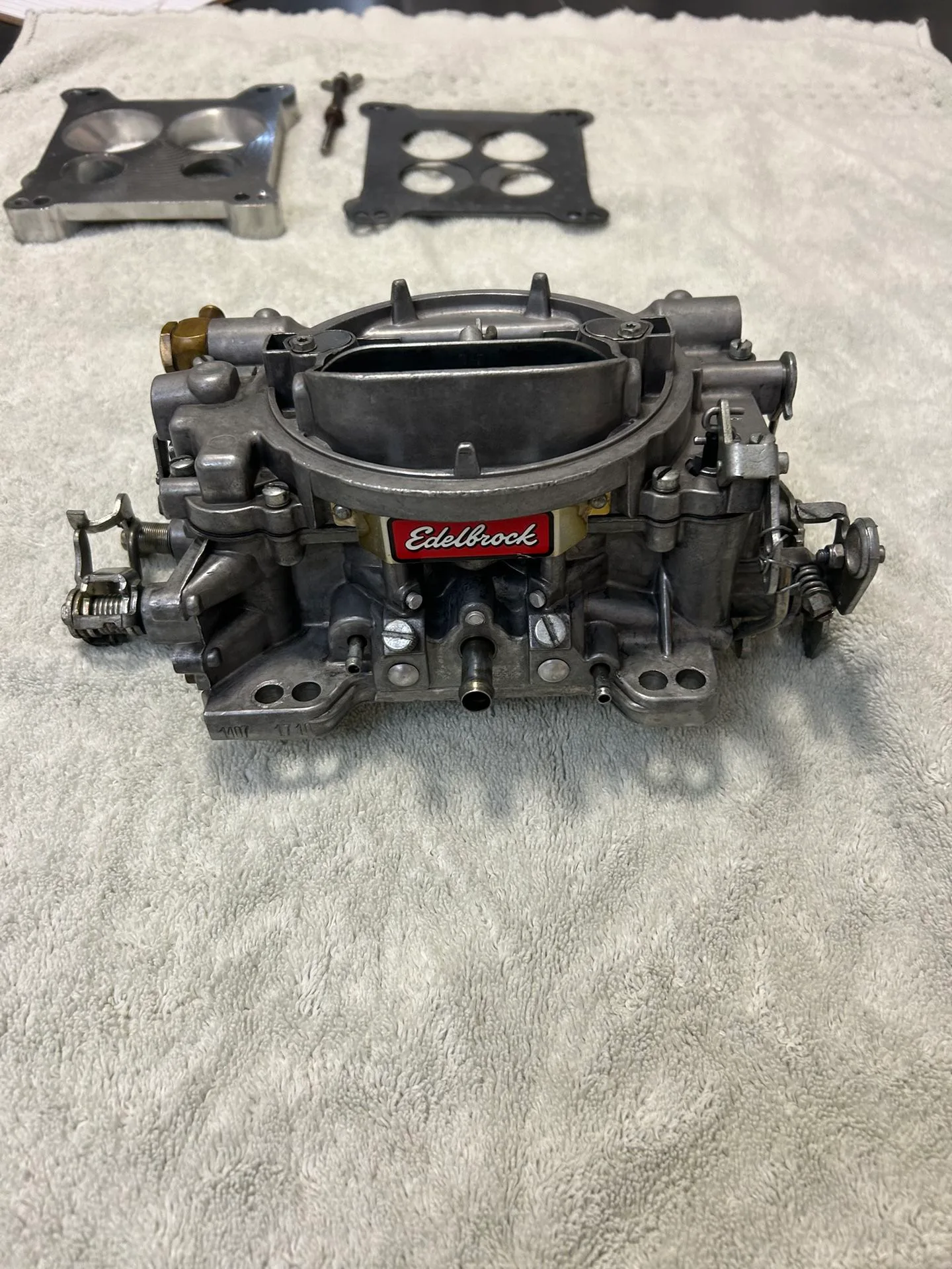 Edelbrock 1407 750 CFM Carb