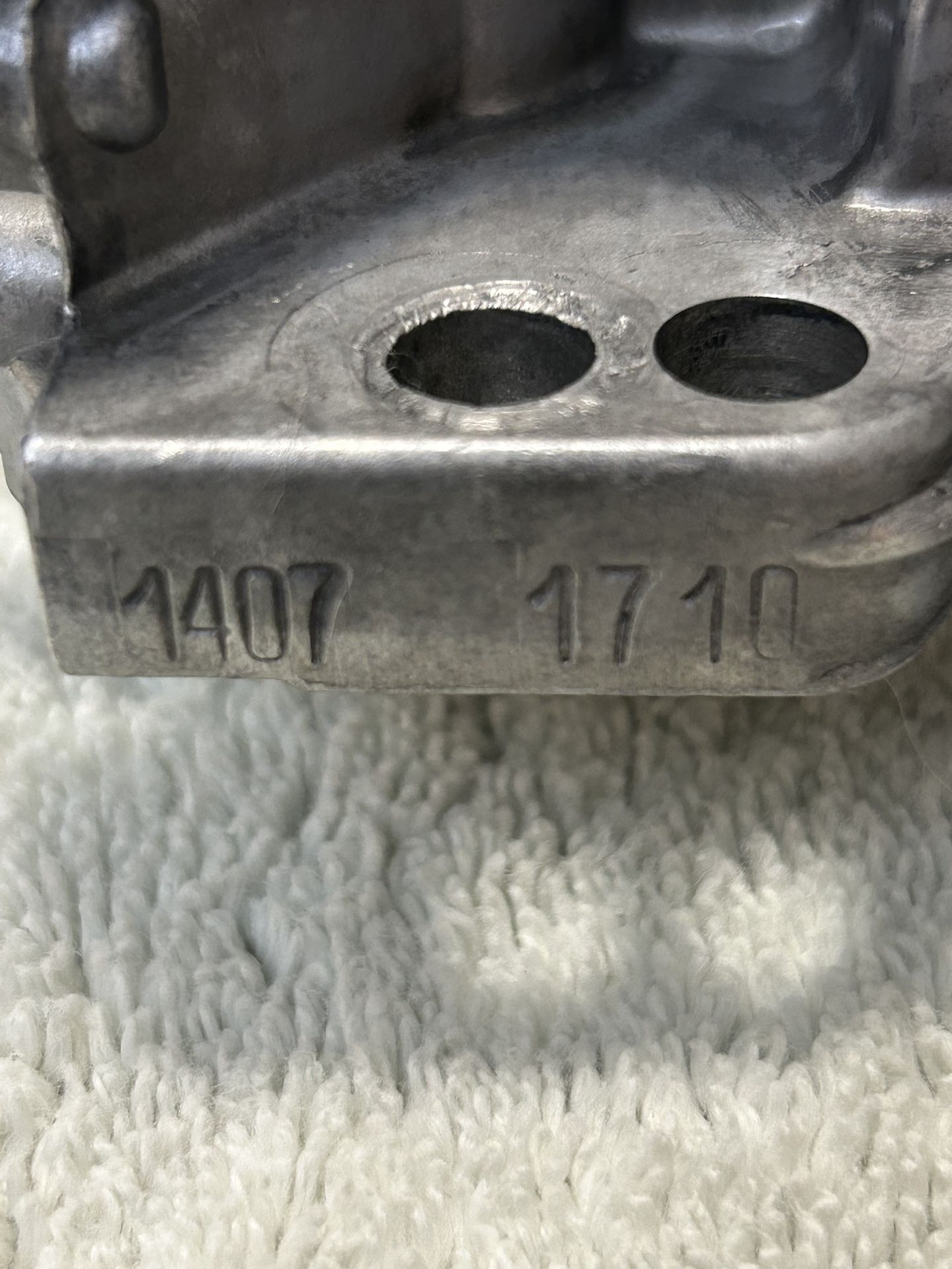 Edelbrock 1407 750 CFM Carb - photo 2