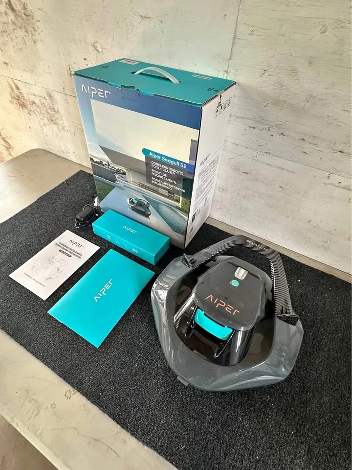 Aiper Seagull SE Cordless Robotic Pool Vacuum - Excellent! thumbnail