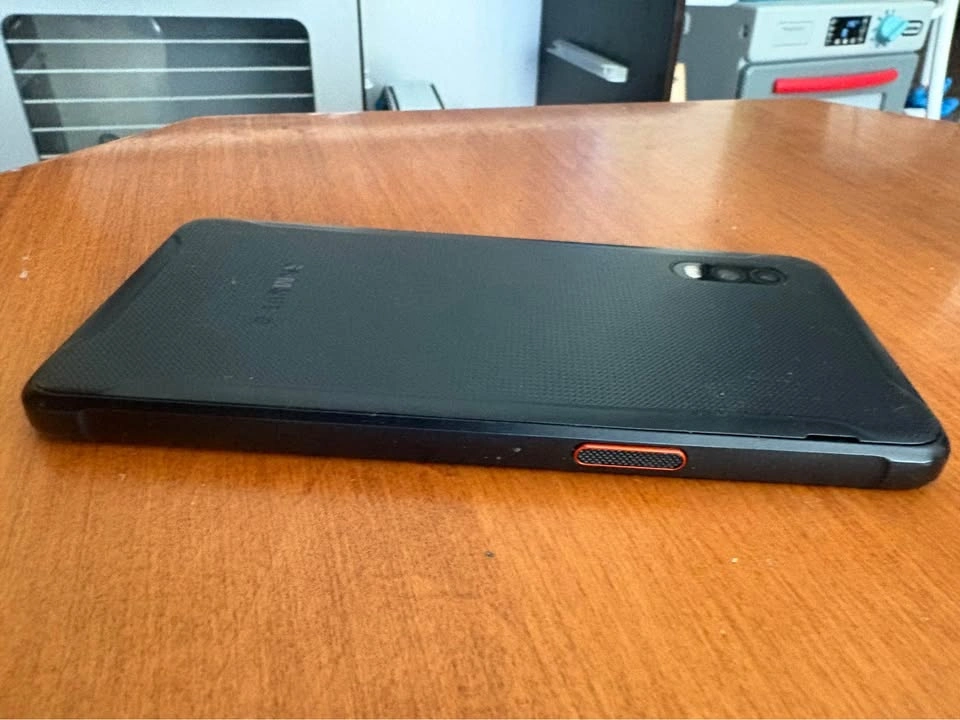 Samsung x cover pro - photo 3