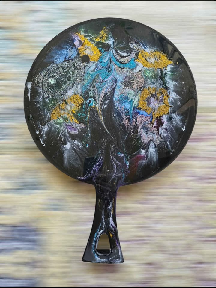 Epoxy Resin Charcuterie Board,Unique Hand Made Pieces - photo 2