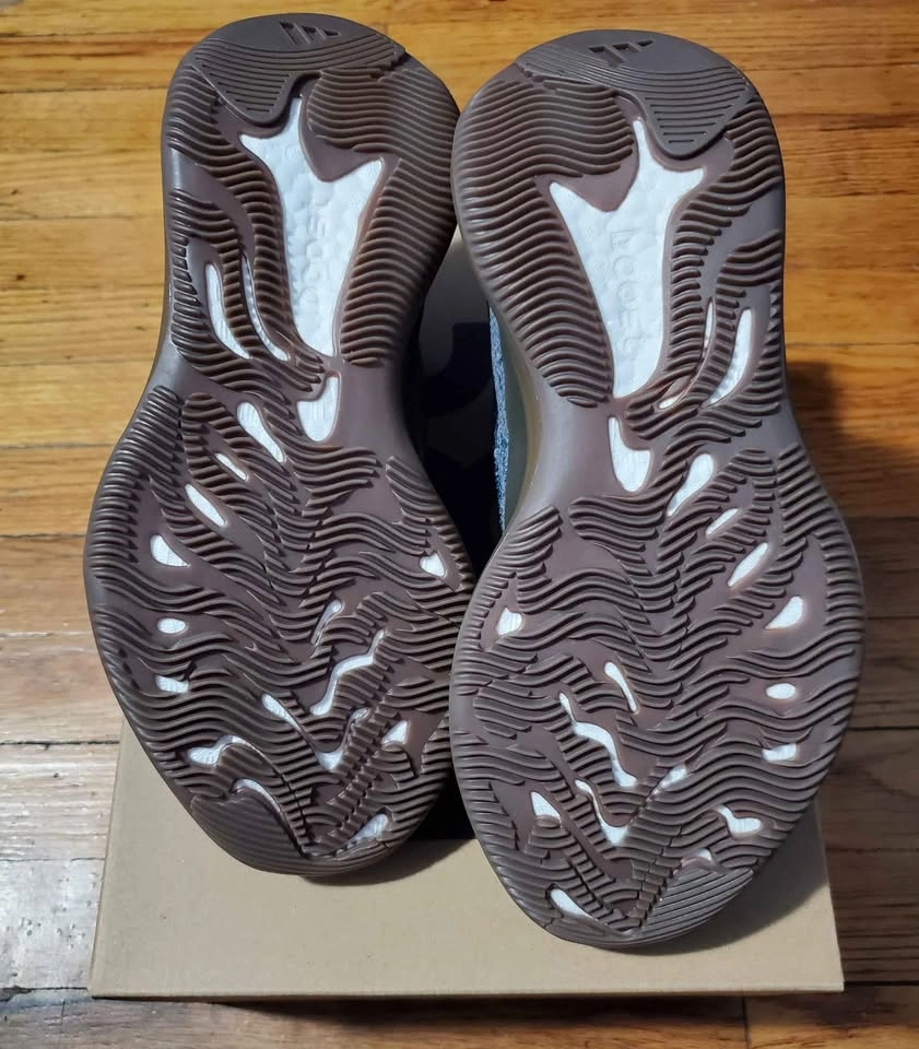 Yeezy Boost 380 'Covellite' Men's Size 8 - photo 4