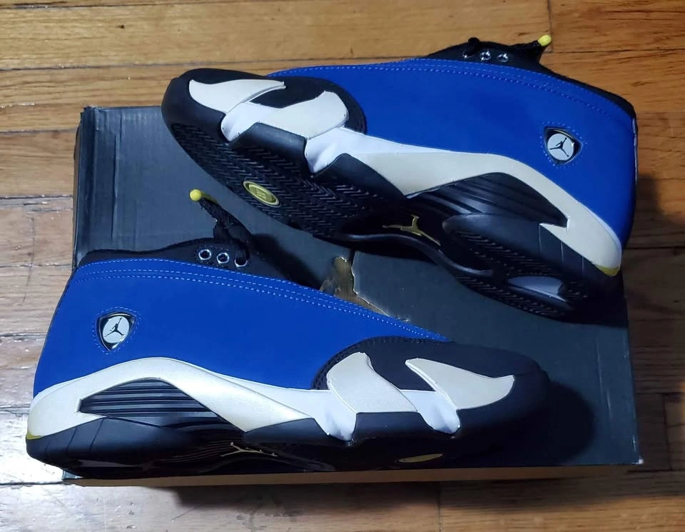 Air Jordan 14 Retro Low Laney 2015 Men's Size 8 - photo 2