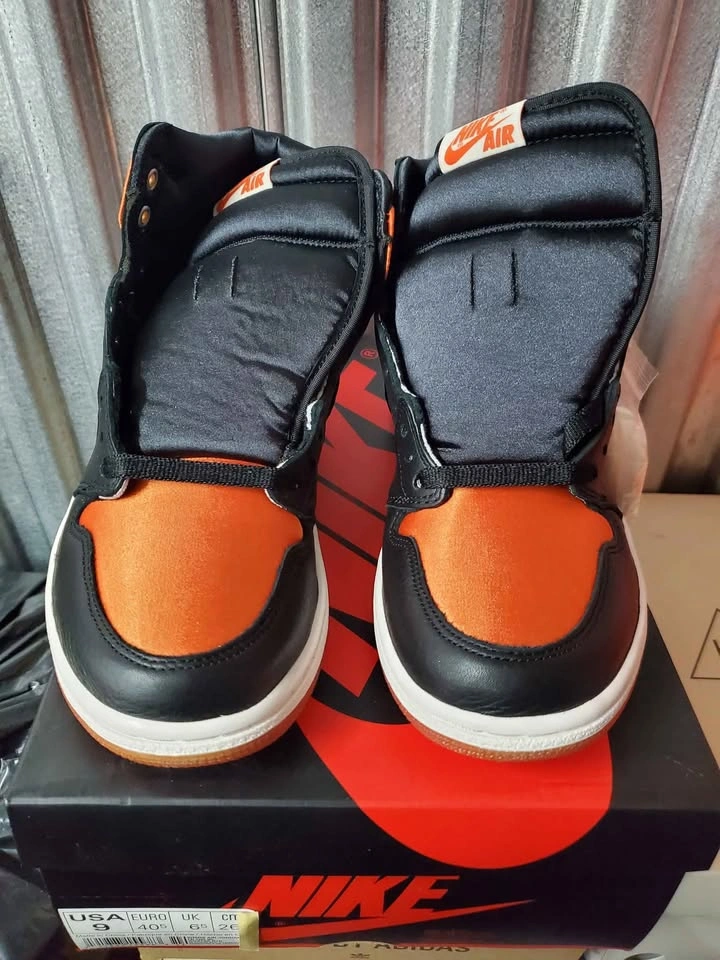Women Air Jordan 1 Retro High OG 'Satin Shattered Backboard' siz - photo 2