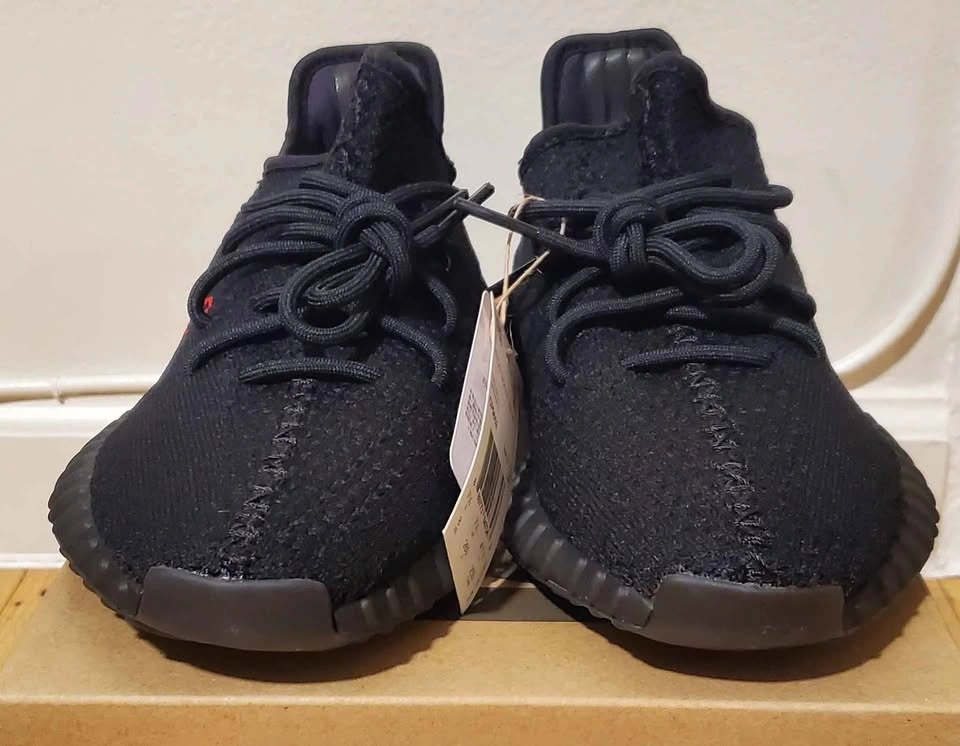 Yeezy Boost 350 V2 'Bred' size 8 men - photo 2