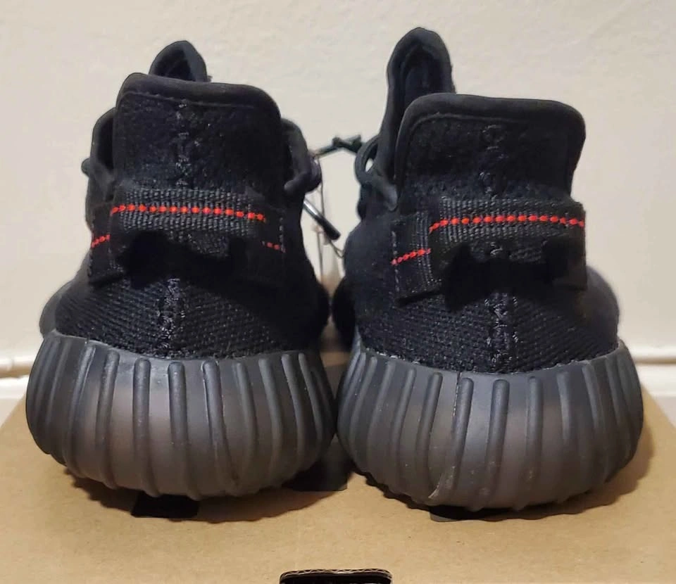 Yeezy Boost 350 V2 'Bred' size 8 men - photo 4