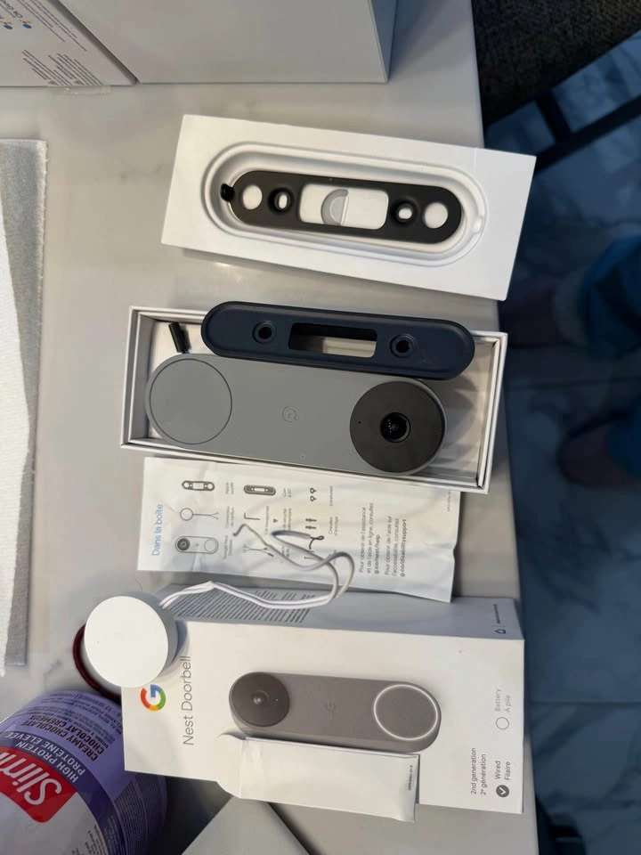 Wireless cameras and wired camera doorbell - photo 2