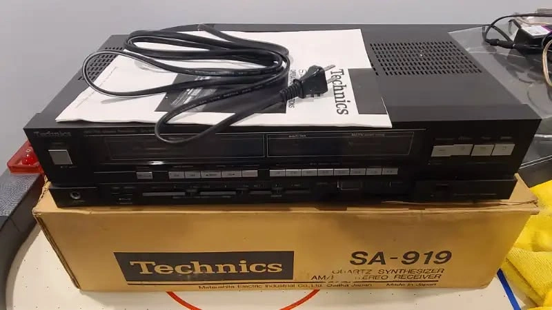 Technics SA-919 Stereo Receiver - photo 2