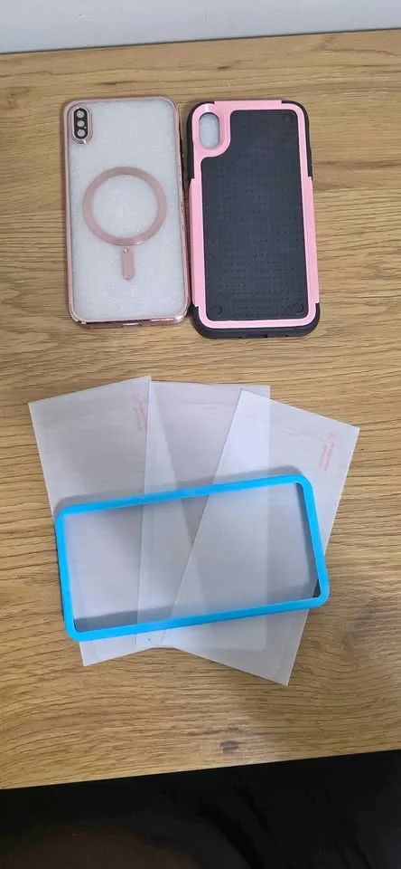 iPhone XS Max Cases and Screen Protector thumbnail