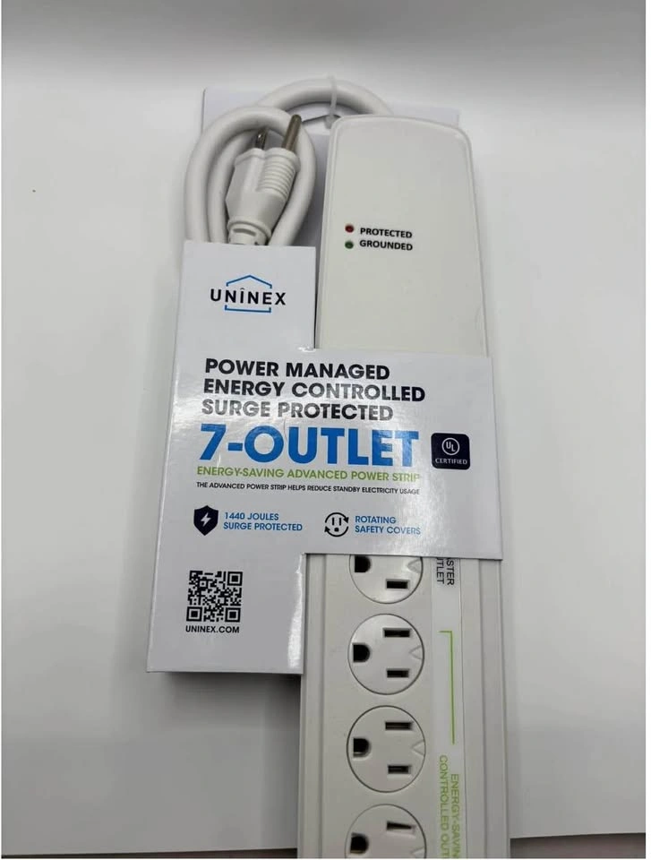 (New) 7-Outlet Power Strip - photo 4