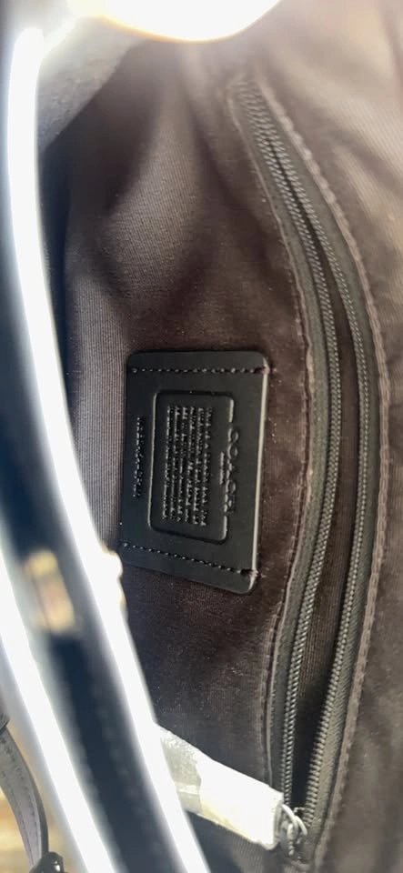 New Black Coach Handbag with Tag - photo 4