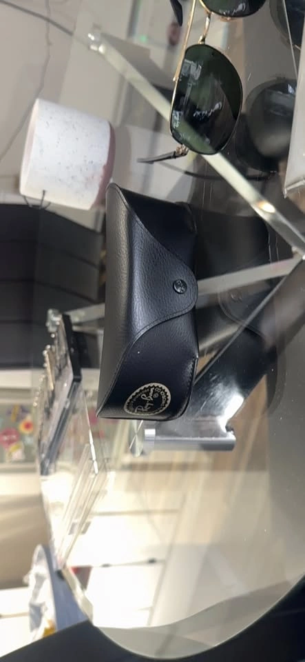Ray-Ban Sunglasses with Case - photo 2