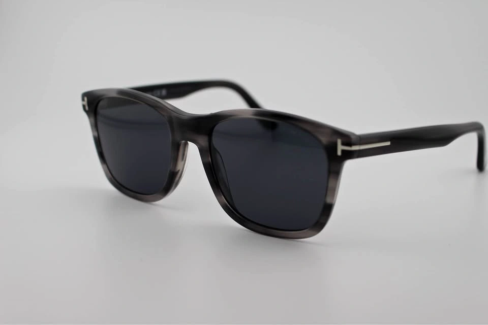 NEW Tom Ford Eric-02 FT0595 20A Grey Smoke 55 mm Men's Sunglasse
