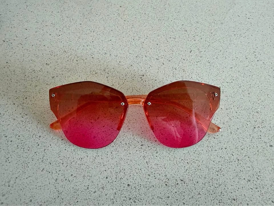 Red Cat-Eye Sunglasses