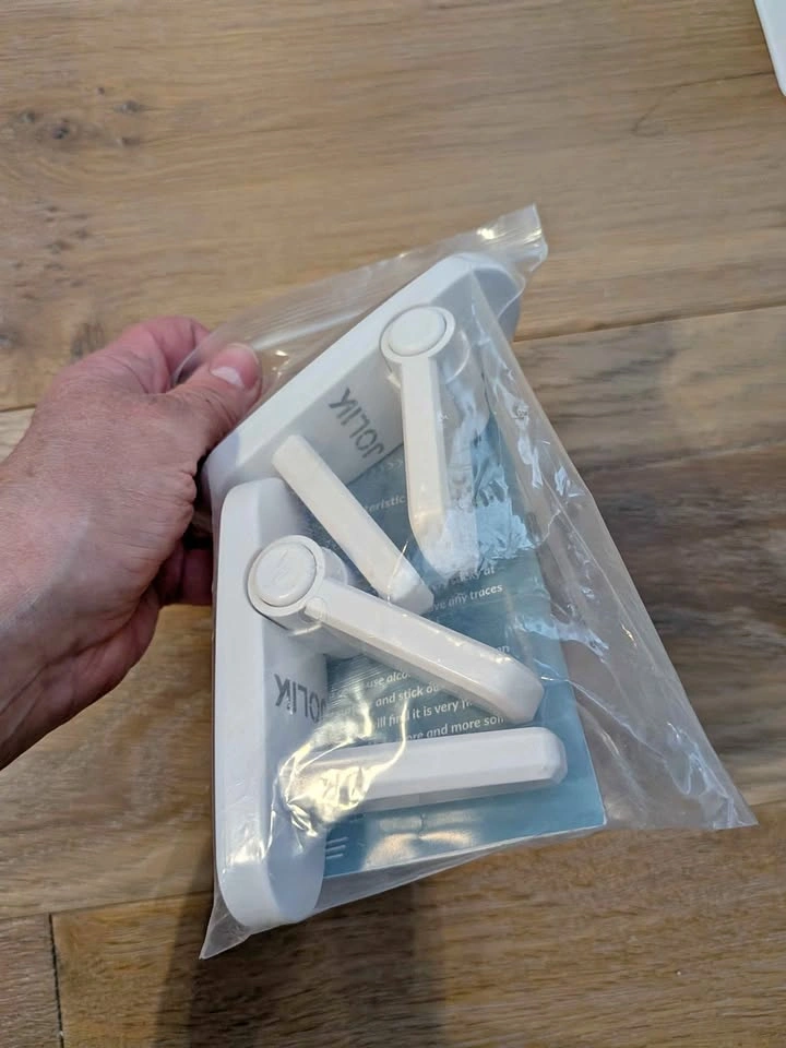 Child proof door lock