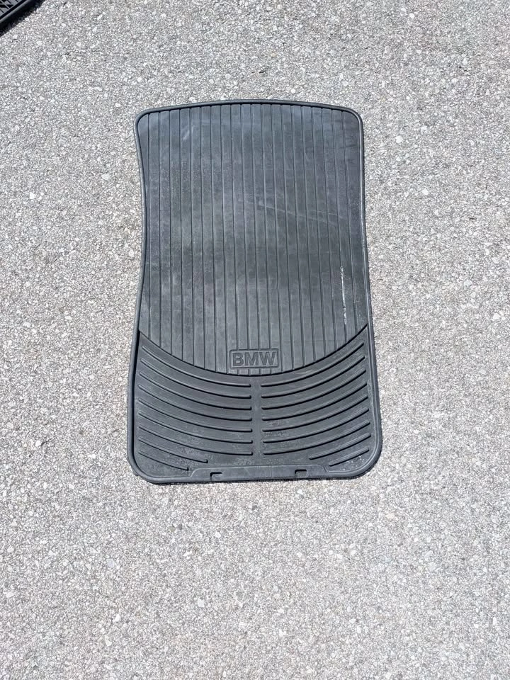 BMW Floor Mats - photo 2