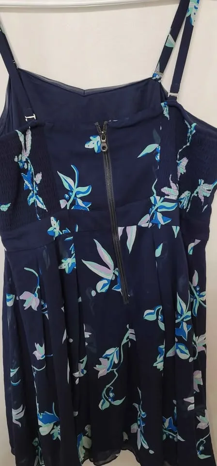 New Noir Women's Dress Size 16 image indicator(2)