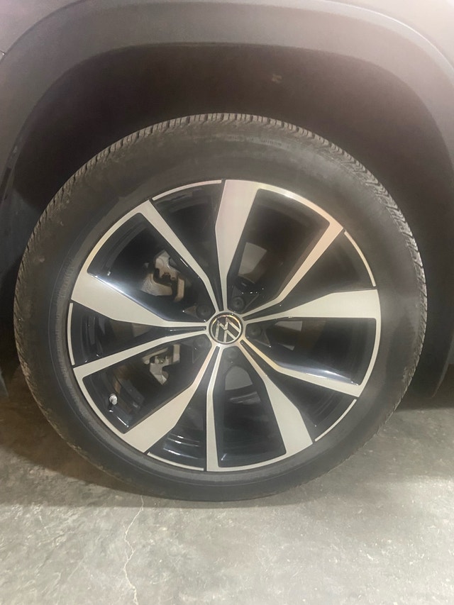 Continental CrossContact LX Sport All Season Tires (265/45R21) - photo 3
