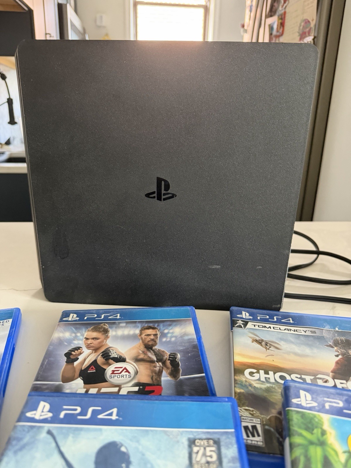 Sony PlayStation 4 500GB Black Console w/ 2 Controllers & Wires - photo 3