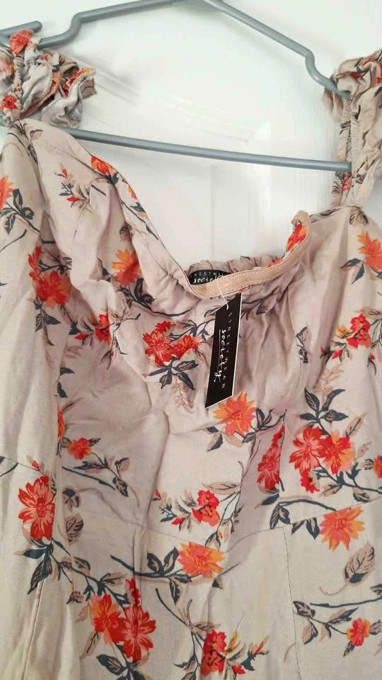 Floral print strap dress