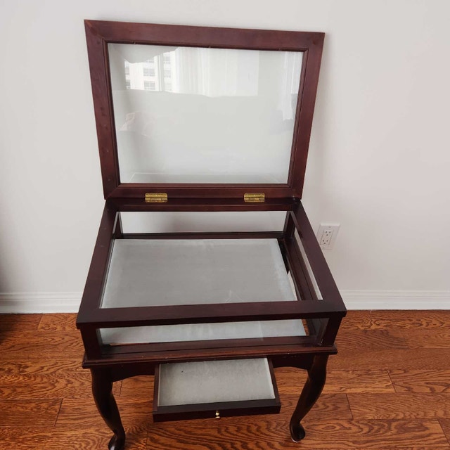 Bombay Curio End Table - photo 2
