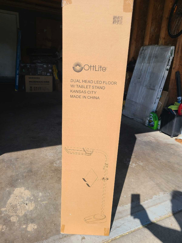 OttLite Dual Shade LED Floor Lamp with US - photo 3
