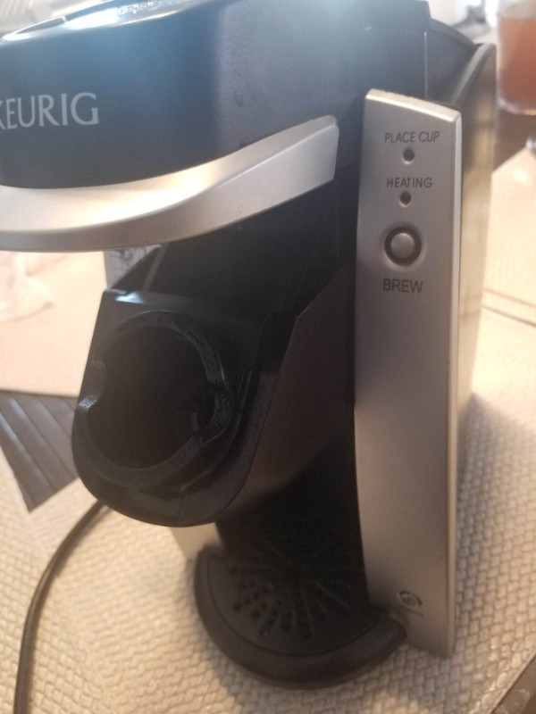 Keurig B130 DeskPro Brewing System - photo 2