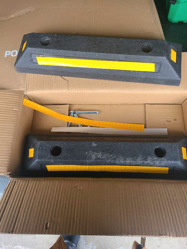 Parking Blocks Tire Stoppers - photo 2