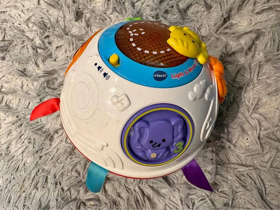 VTech Light & Move Learning Ball