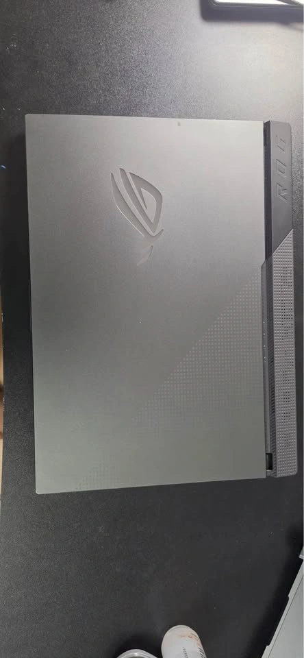 ASUS ROG Strix G15 Gaming Laptop - photo 2