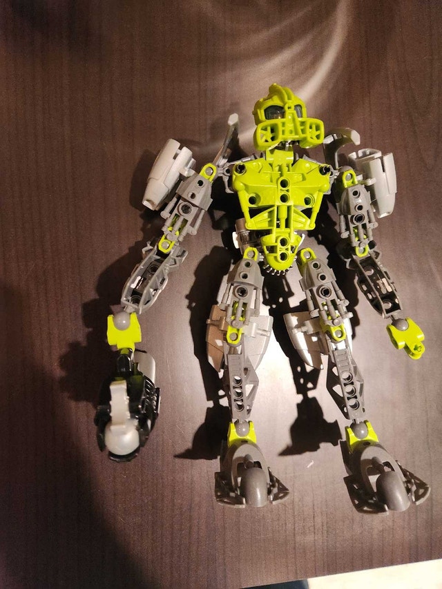 Lego Bionicle Lewa 8686-1 - photo 2