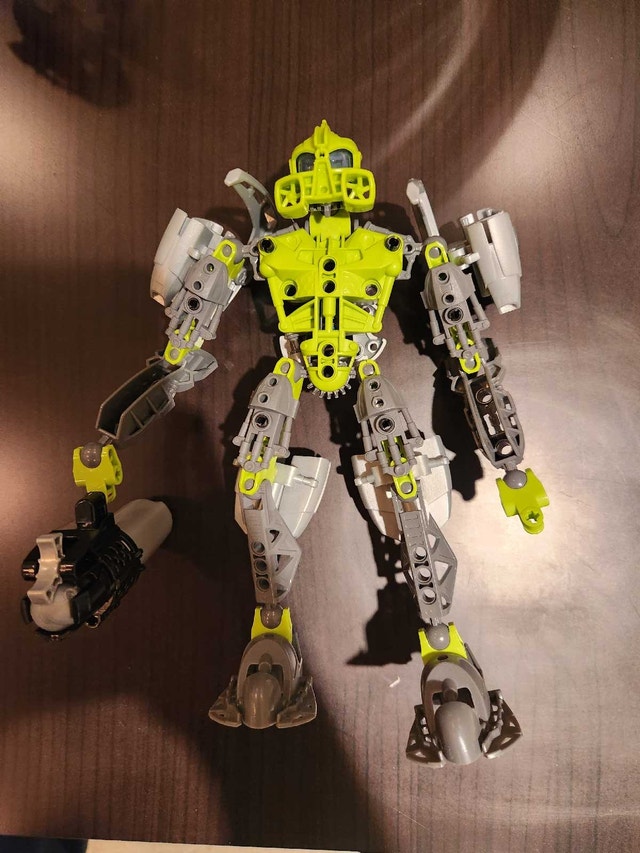 Lego Bionicle Lewa 8686-1 - photo 3