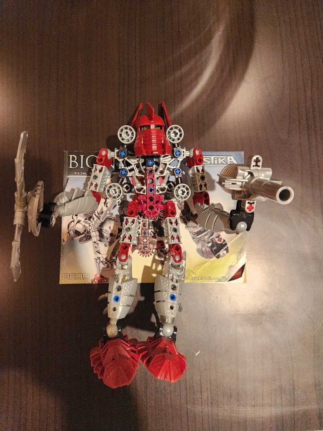 Lego Bionicle Toa Tahu 8689 - photo 4